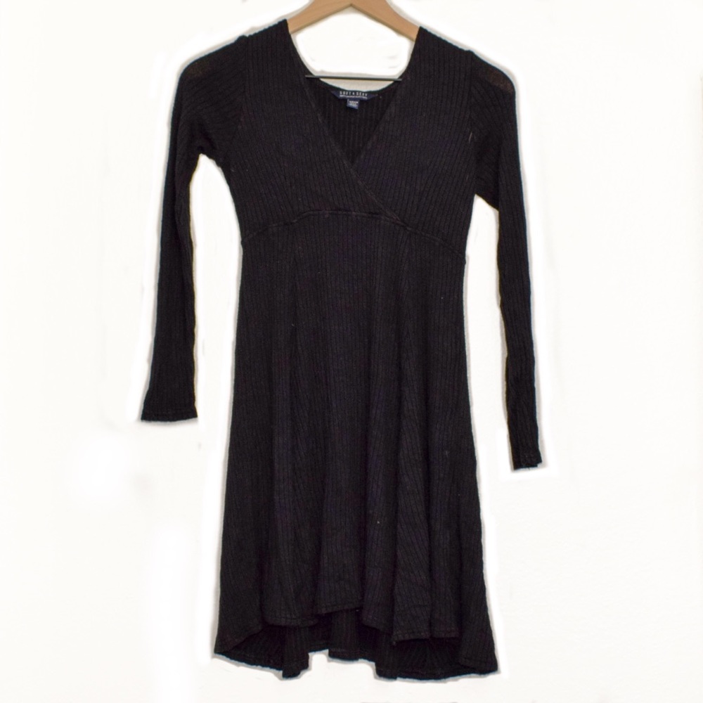 American Eagle | soft & sexy v-neck dress